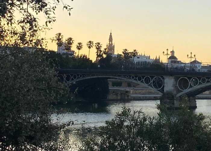 Charming House In Triana,Best City View From Patio